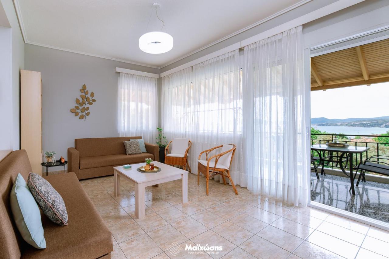 Helianthos Villa - Apartment No1 PalaiónTsiflíkion Exterior foto