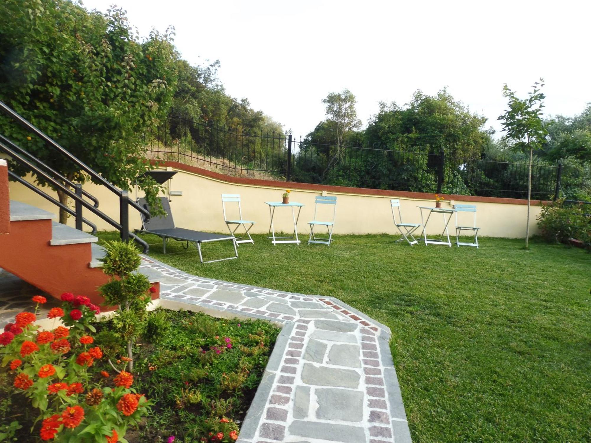 Helianthos Villa - Apartment No1 PalaiónTsiflíkion Exterior foto